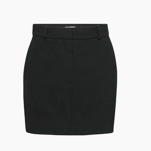 Aritzia Babaton Black Chisel Mini Skirt size 8 excellent condition